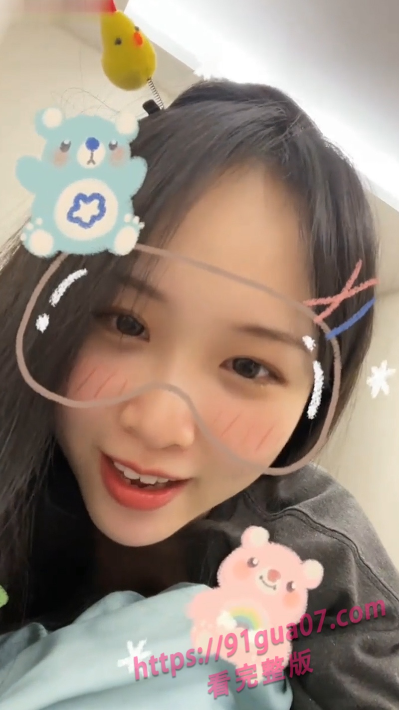 富二代约拍高颜美女 第一人称镜头代入感十足 配图2