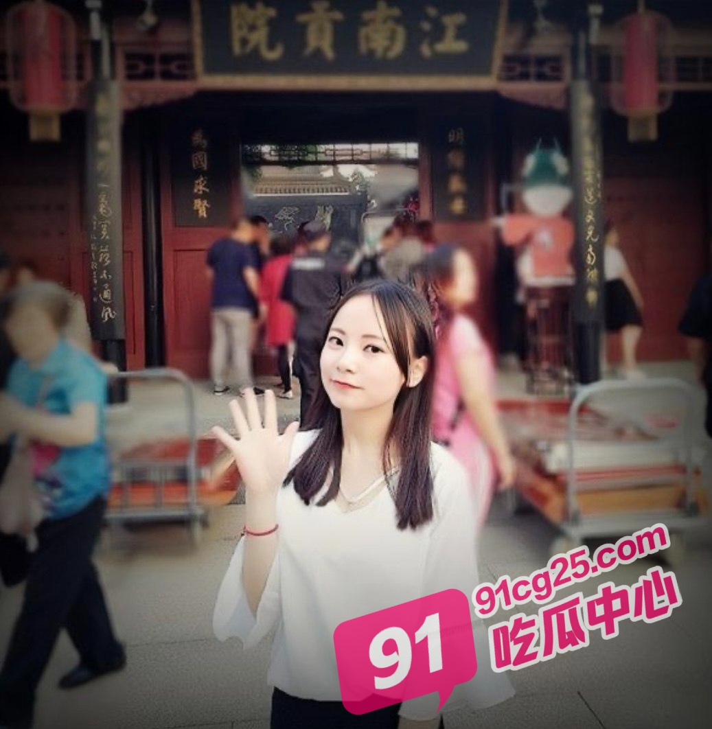 浙江实验小学音乐教师覃晓琳 婚前黑历史曝光 清纯美女竟是绝世淫娃！