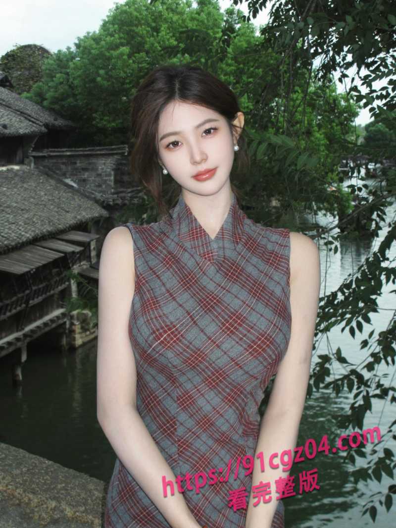学生妹户外露出 脱光衣服勾引大爷 大爷反应亮了~