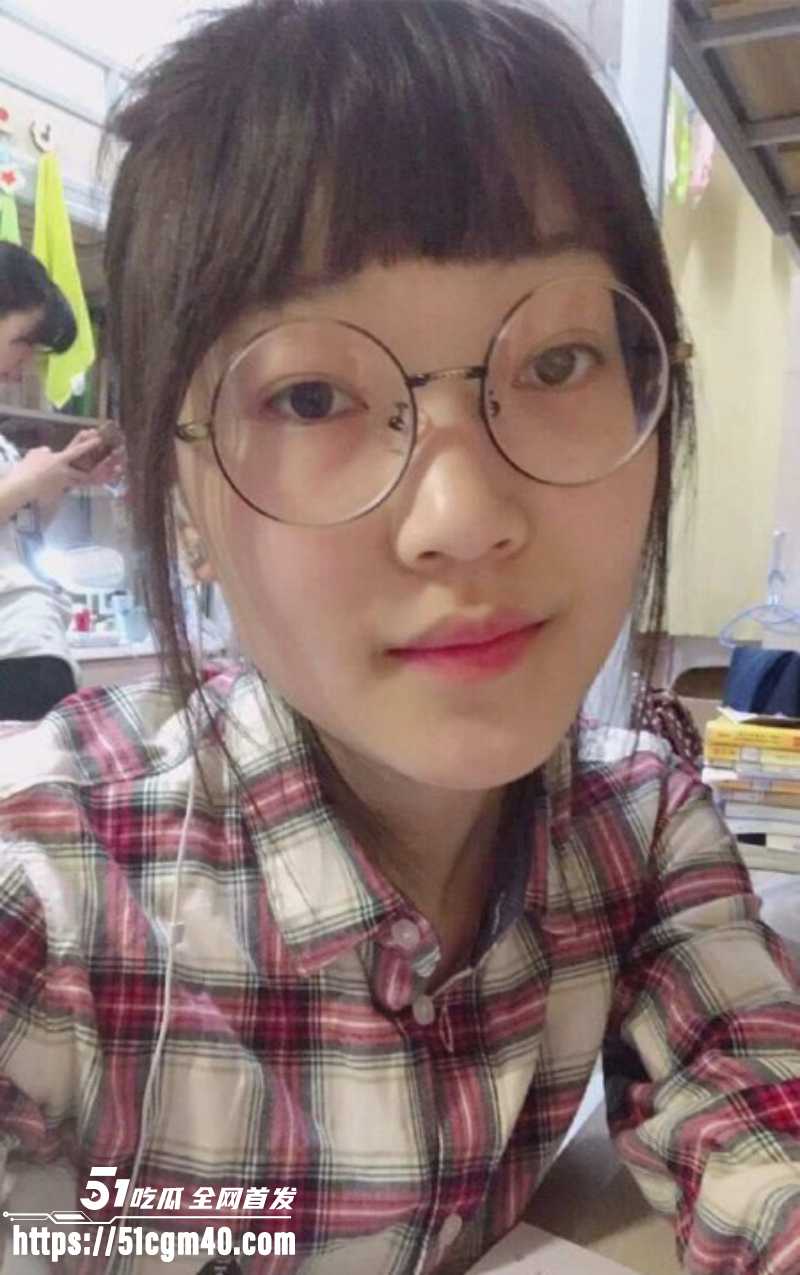 山东女大 孙晓文 露脸性爱实录 3