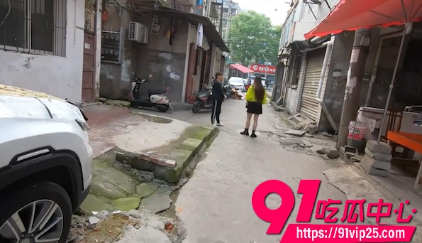 站街大姐不想努力了 1 站街大姐不想努力了 1