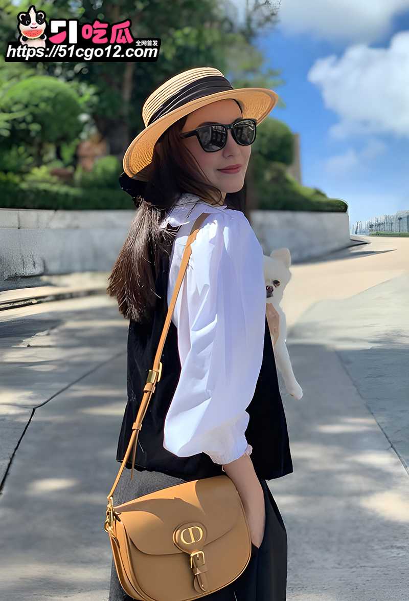 南京大学毕业生Valarie Xu不雅视频 2 拷贝