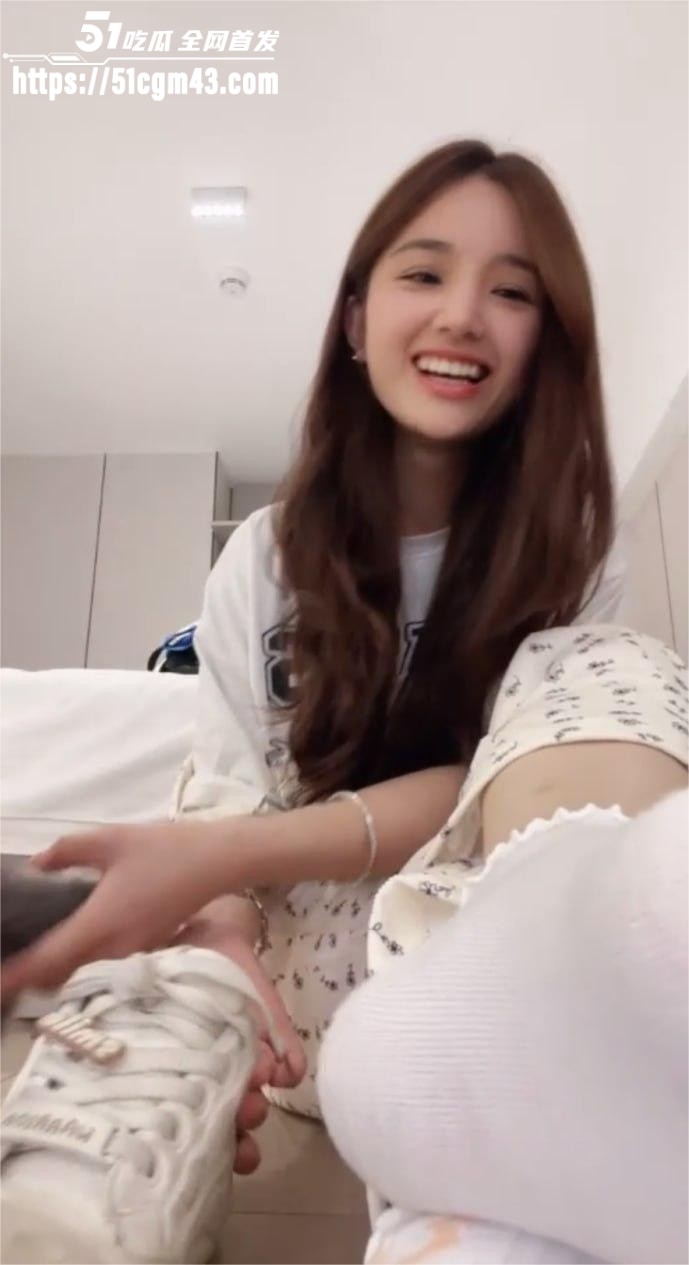 女主播 香芋朱朱  直播调教   4