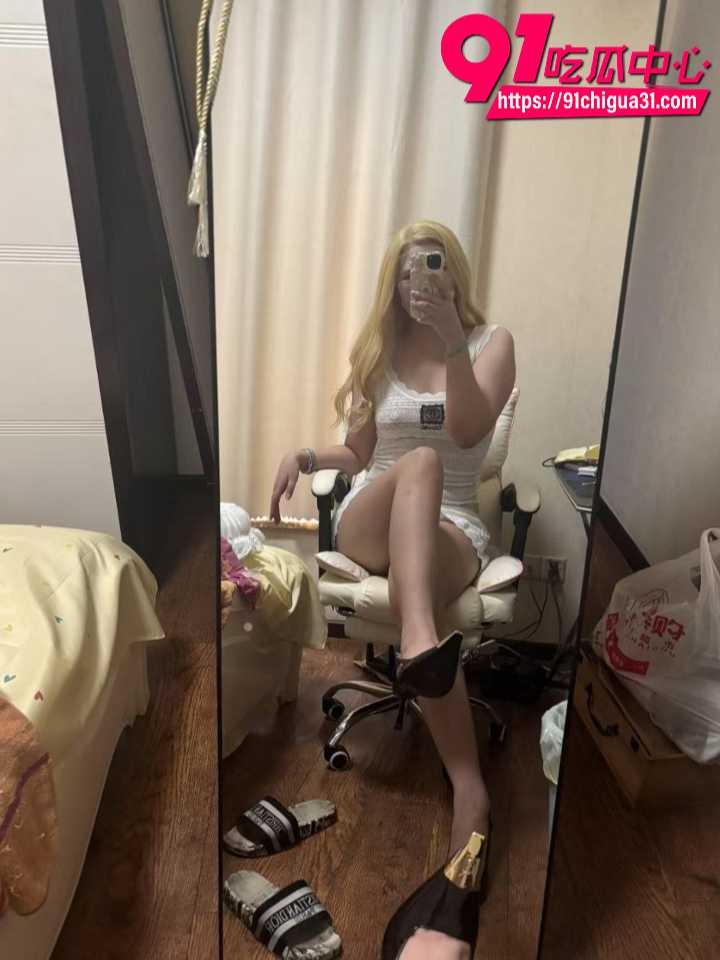 健身美女李婷全裸后入6 健身美女李婷全裸后入6