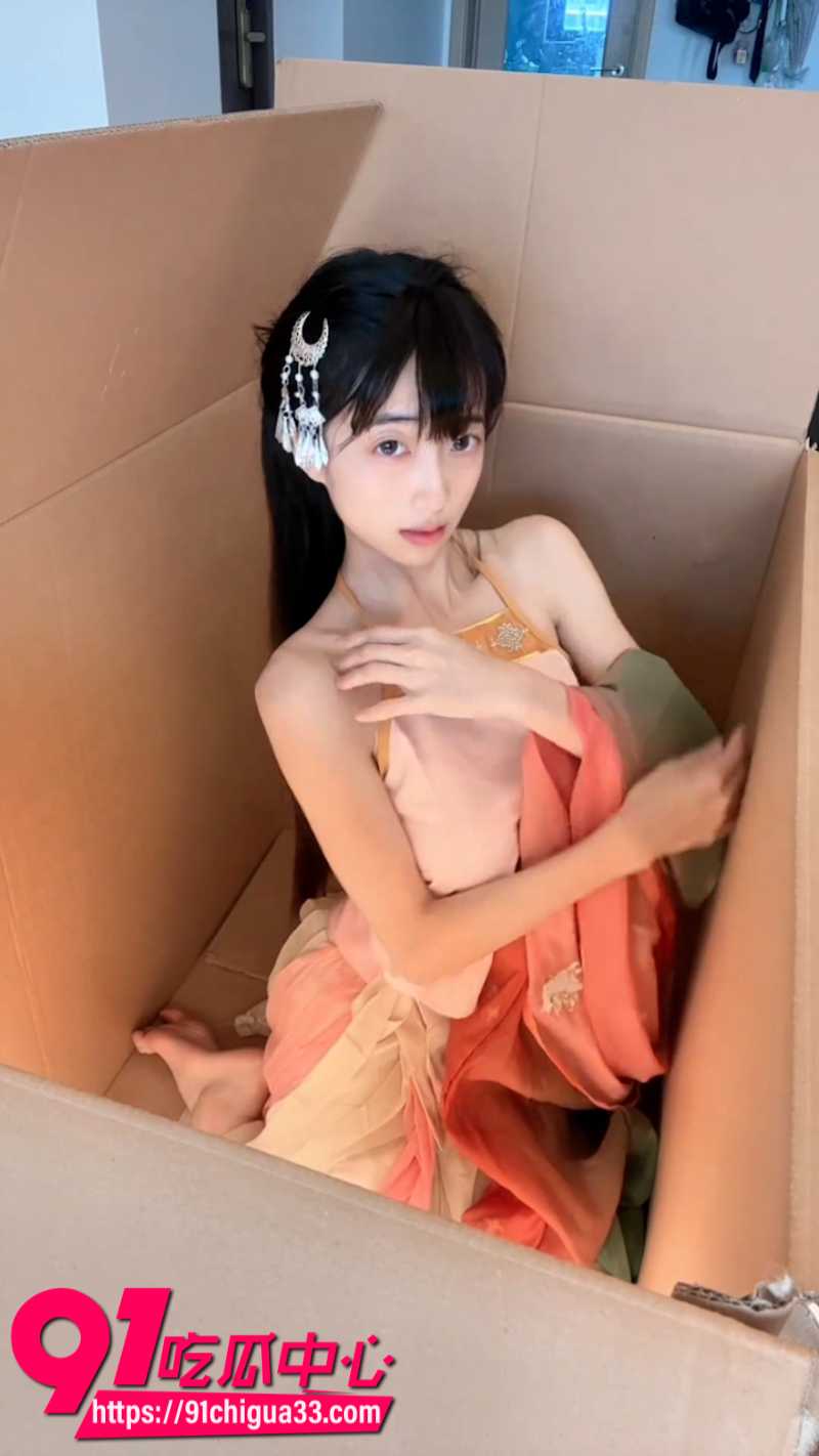 B站女主播李晴雪Shirley榜一大哥定制福利4 B站女主播李晴雪Shirley榜一大哥定制福利4