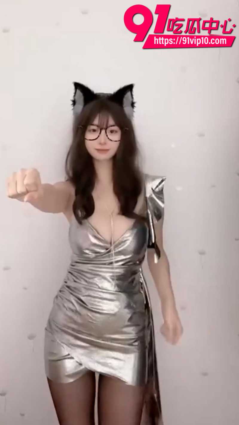抖音24万粉丝女网红月岛星奈定制骚舞福利5 抖音24万粉丝女网红月岛星奈定制骚舞福利5