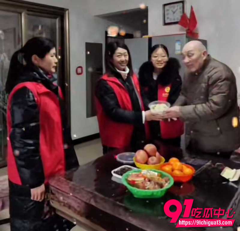河南安阳银鹭社区书记刘艳杰10