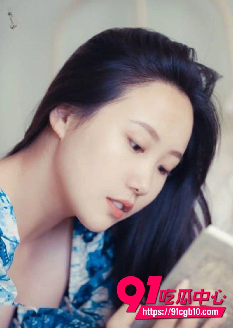 女大学生私房照 暧昧主动挑战潜规则3