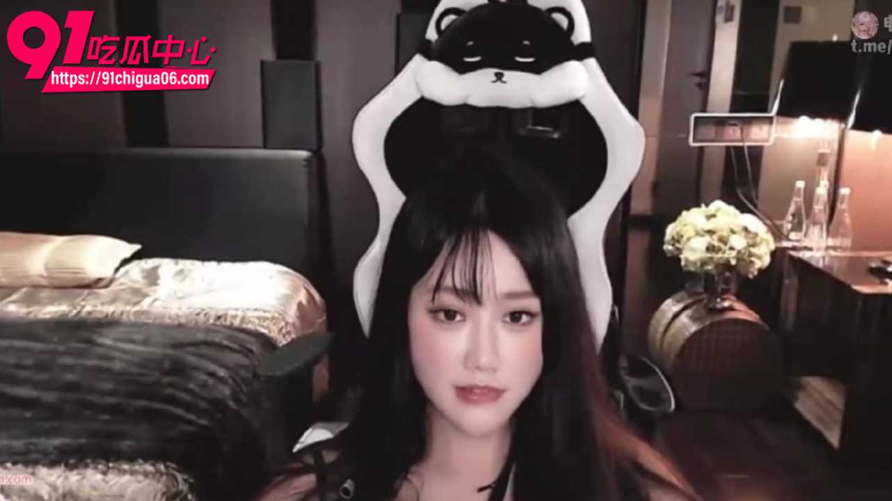 ST站极品女主播Alice777女上位疯狂骑乘2 ST站极品女主播Alice777女上位疯狂骑乘2