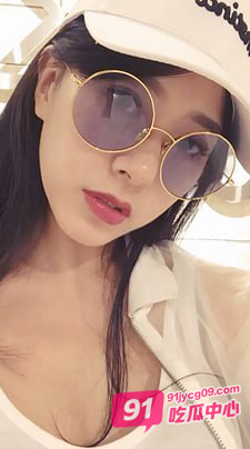 高颜值少妇李梦娜！家里有孩子外面有主人！完全两不误～ 配图2