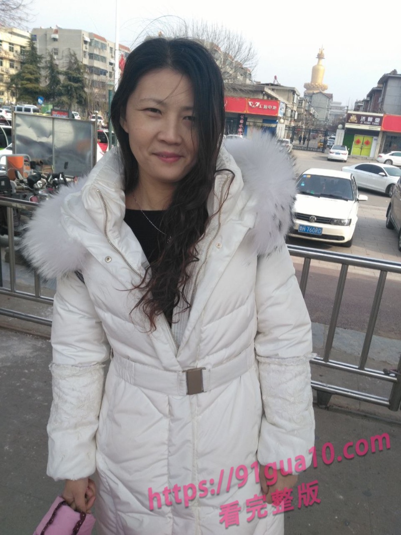 网友投稿 山东人妻酒吧买醉被捡尸 被带走3p视频疯传