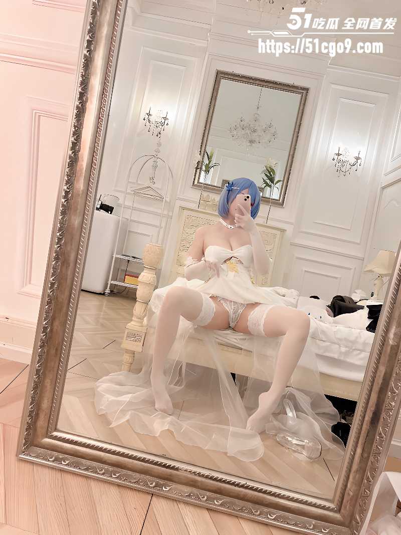 福利姬 凉凉子 cos碧蓝航线恰巴耶夫绝美写真2 福利姬 凉凉子 cos碧蓝航线恰巴耶夫绝美写真2