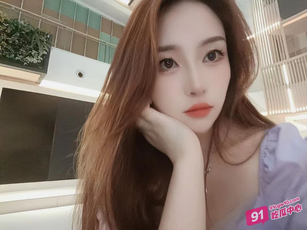 野外偷情好嫂子？ 家里已经不安全了 我的好大哥能追到这来吗？ 配图2