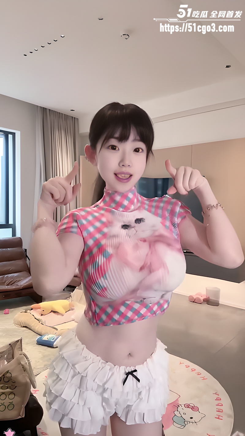 B站巨乳舞蹈生 女丑女丑是妞妞 热舞视频  3