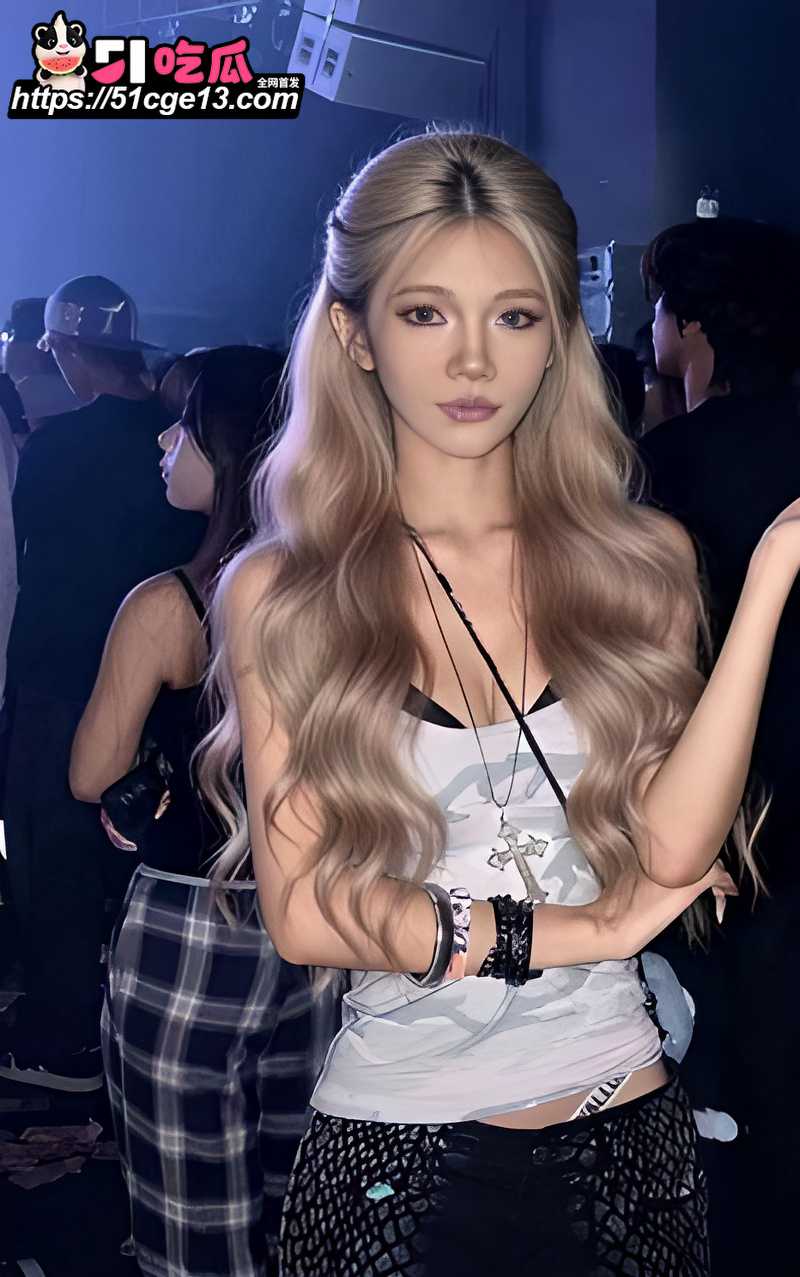 抖音夜场女 7iko  3