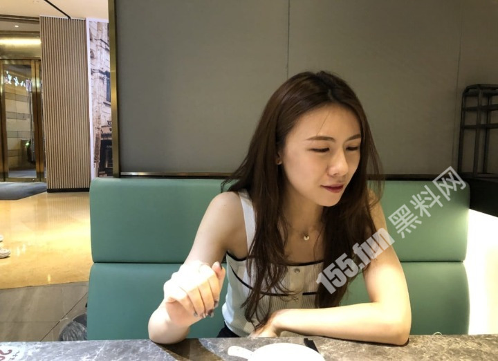 优雅永不过时 那么一个优雅的少妇了 妥妥的榨精机