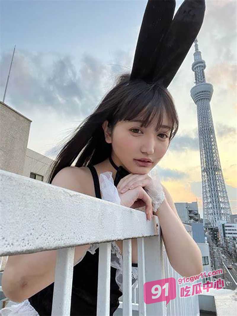 午夜撸管推荐~按摩师触碰我敏感私处过度 傲慢的我被开炮中出内射!