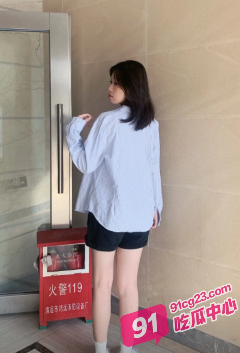 学生妹调教进食 苏州职业学院张雯 被调教边做爱边吃薯条！