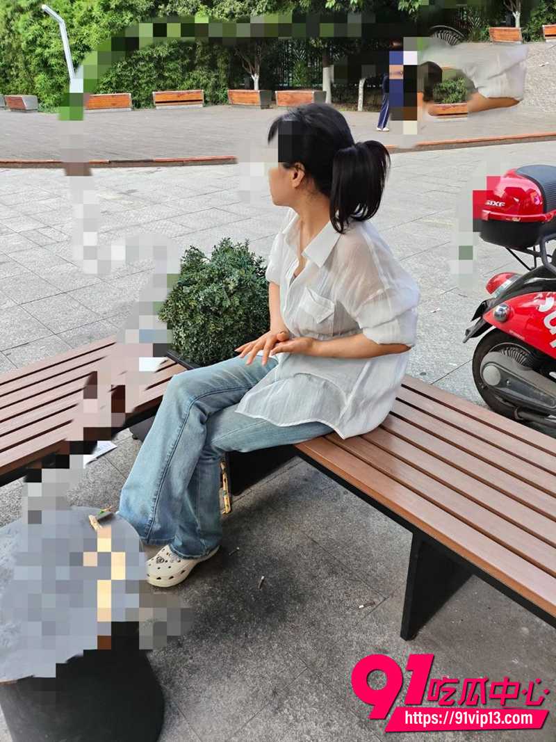 海角大神小毅和夹子妈妈 2