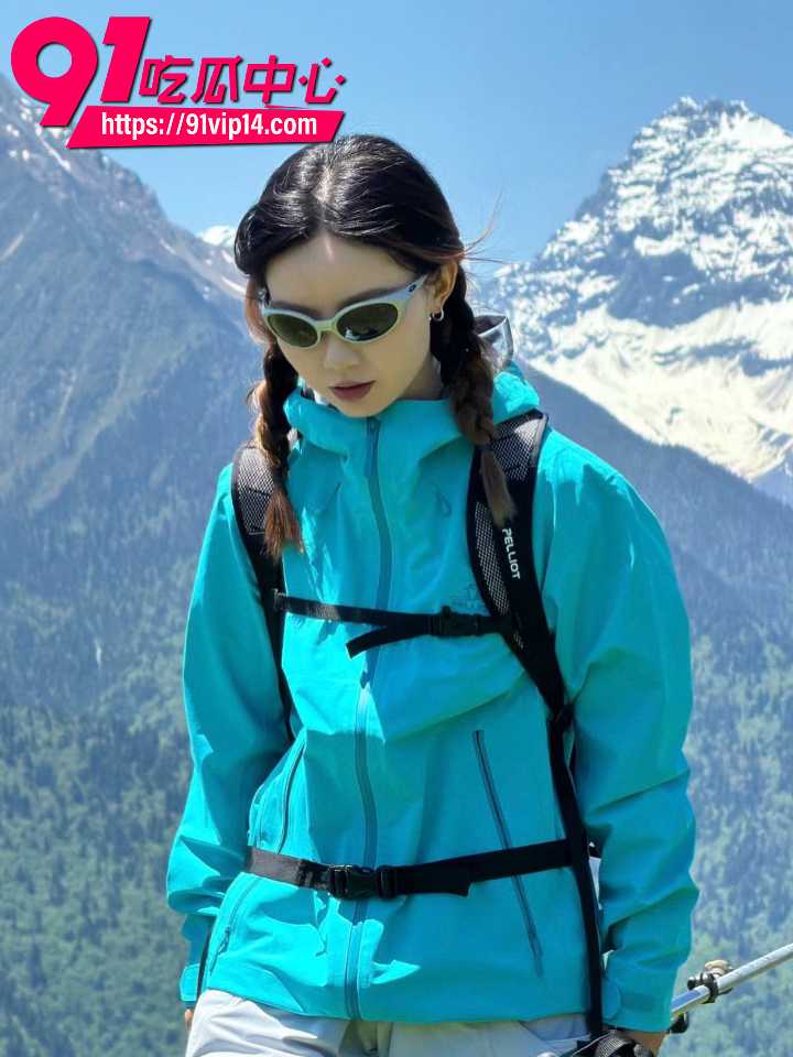 每周登山徒步实锤年轻版三大淫窟15 每周登山徒步实锤年轻版三大淫窟15