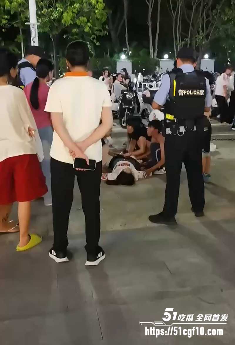 广西南宁会展航洋城捅人事件 1 拷贝 广西南宁会展航洋城捅人事件 1 拷贝