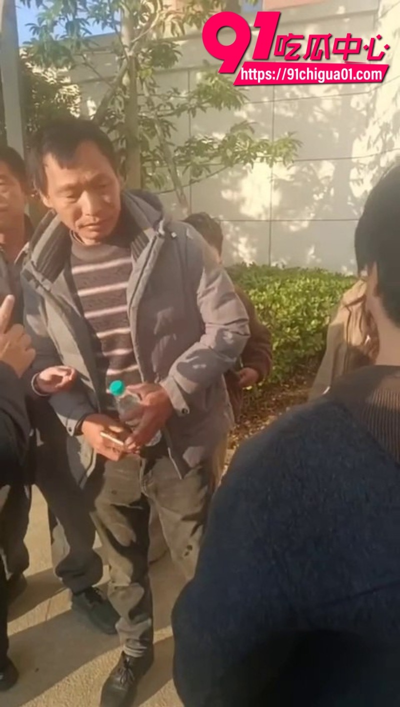 抚州崇仁二中学生自杀事件引关注1 抚州崇仁二中学生自杀事件引关注1
