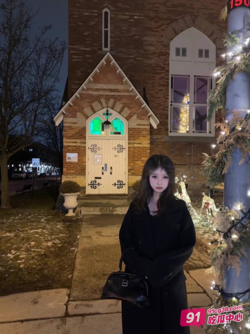 北美留学生张雅婕放飞自我任洋人播种 反差婊终沦为洋男友肉便器！ 配图2