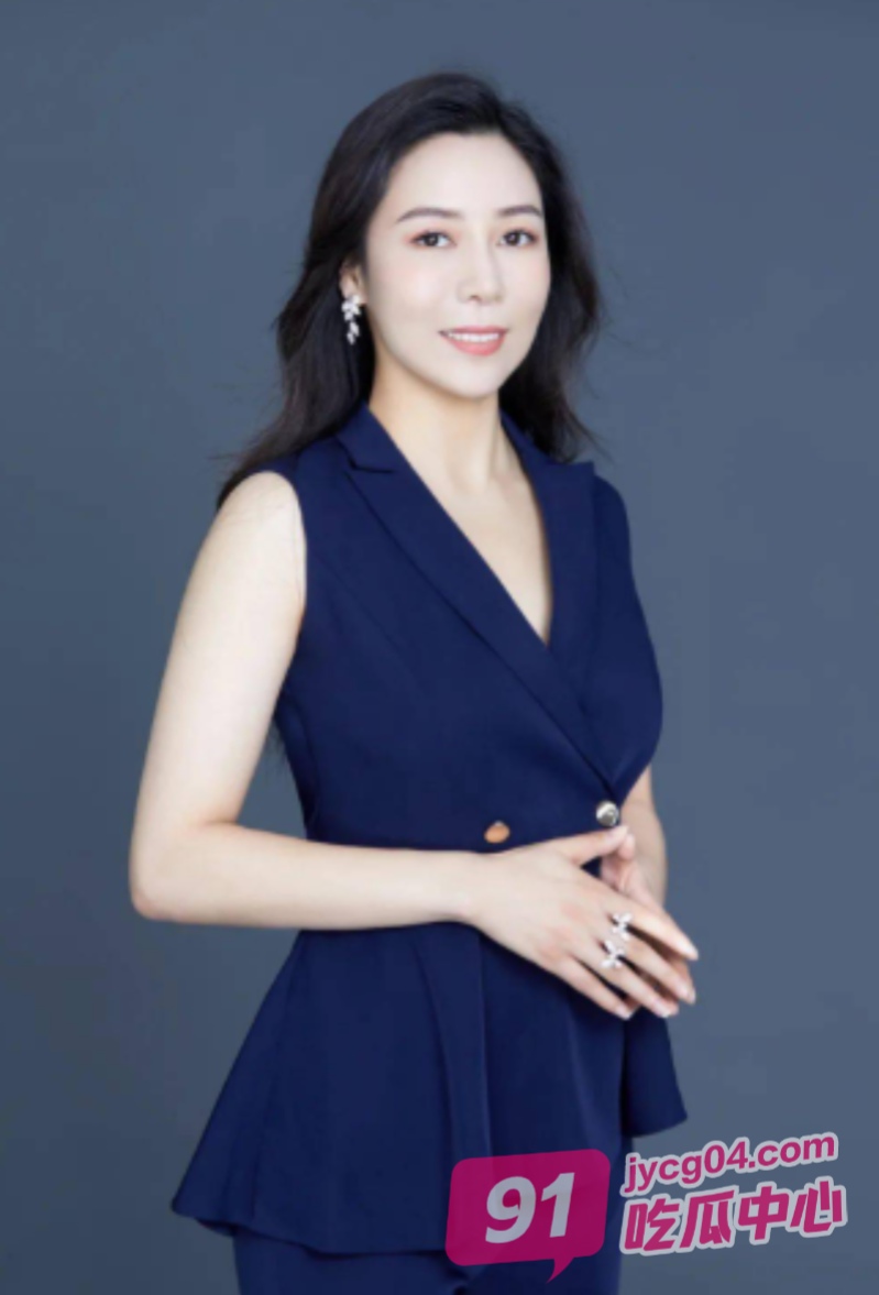 网红女企创始人黄怡然翻车！抖音私密片外泄 颜射瞬间太劲爆！ 配图4