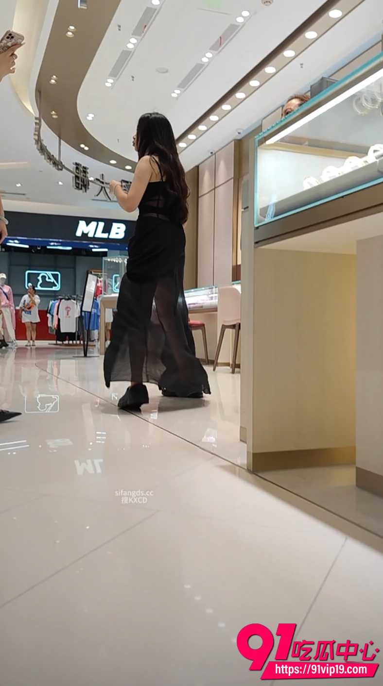 商场抄底偷拍 6 商场抄底偷拍 6
