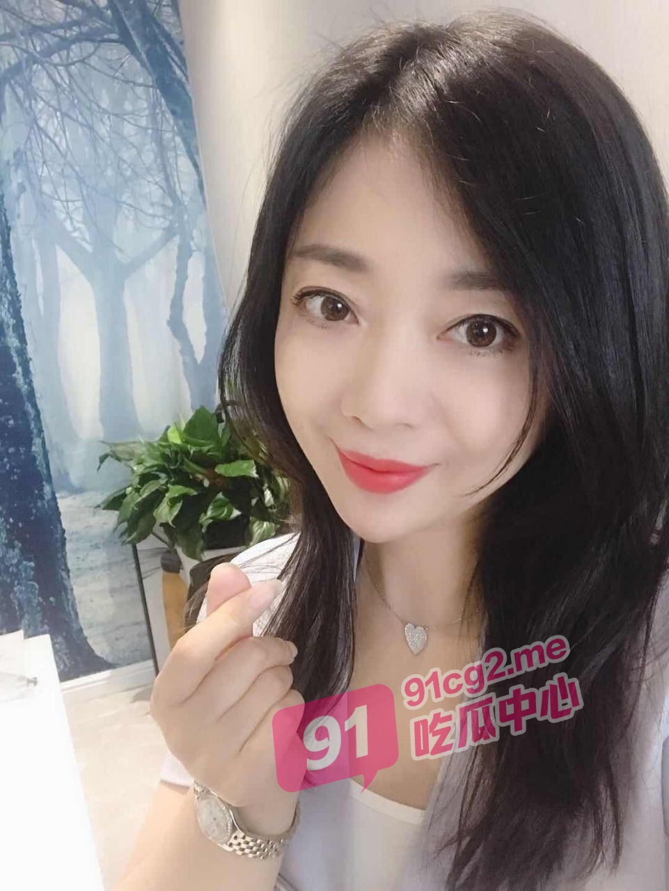 偷情淫荡人妻少妇～无套内射灌满小淫穴 “只要你的鸡巴大 你就是我爸爸”