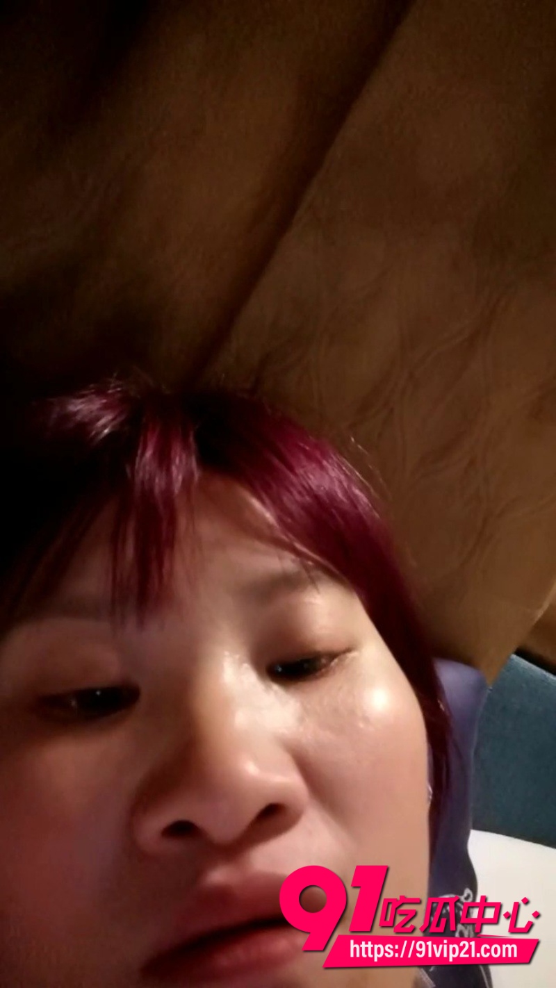 按摩店少妇老板娘寂寞的少妇想要偷拍4 按摩店少妇老板娘寂寞的少妇想要偷拍4