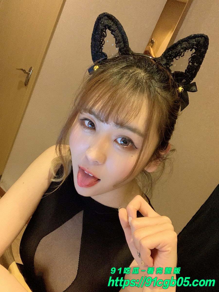 Eva今天一定要早睡 2