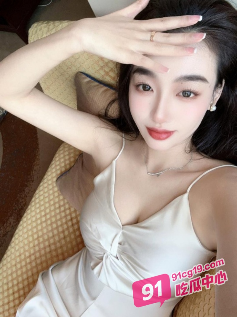 天津抖音网红AY的奇思妙想日记 与渣男分手遭曝光 好似发了情的母狗！ 配图2