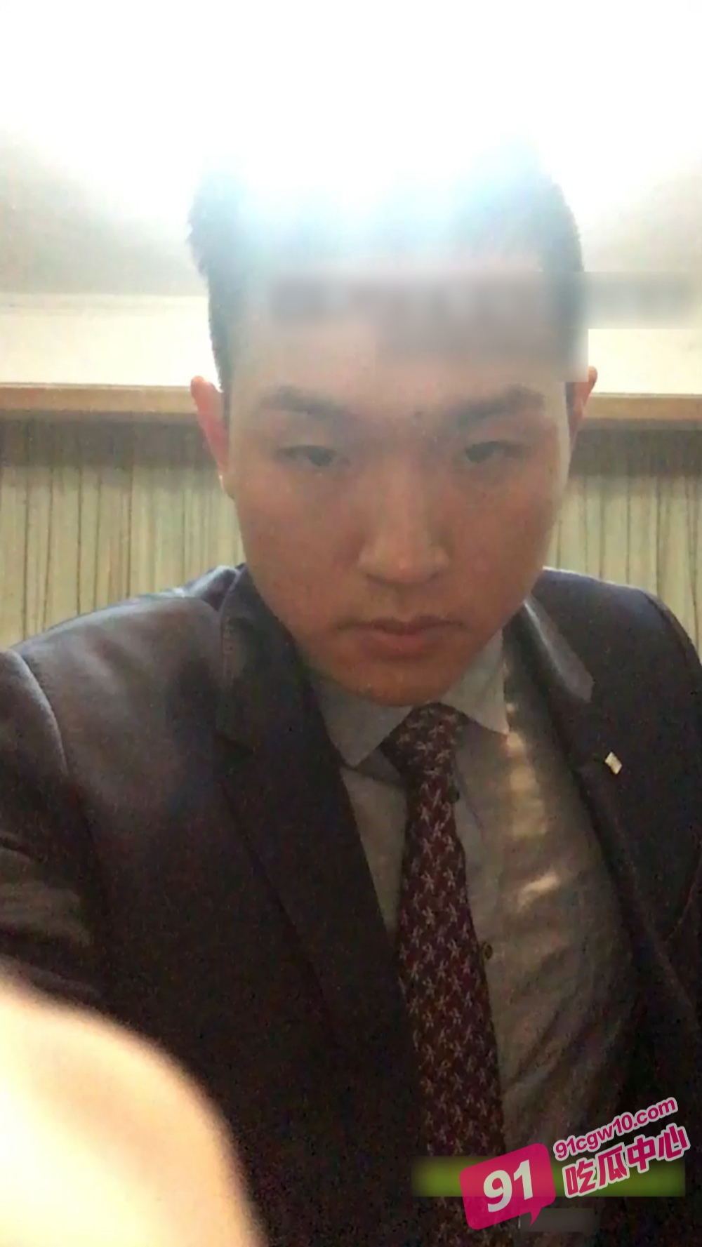 浙江富少重金圈养教师林蕊欣 良家人妻自毁形象甘为主人胯下母狗舔鞋含屌 配图4