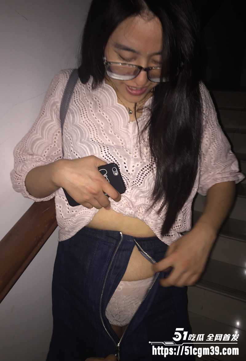 淫荡人妻陆丽约啪合集泄密 3 拷贝