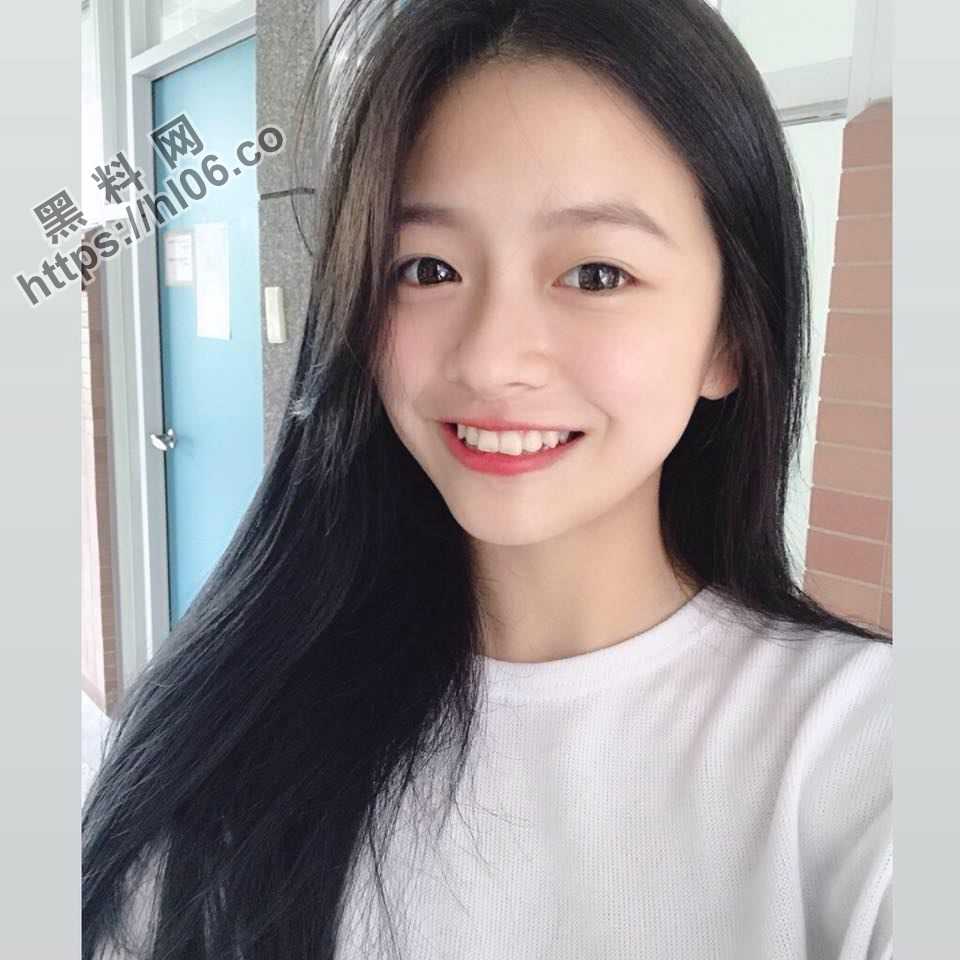 台湾岭东科技大学『蒋梦旋』清纯邻家小妹与男友啪啪视频不慎泄露