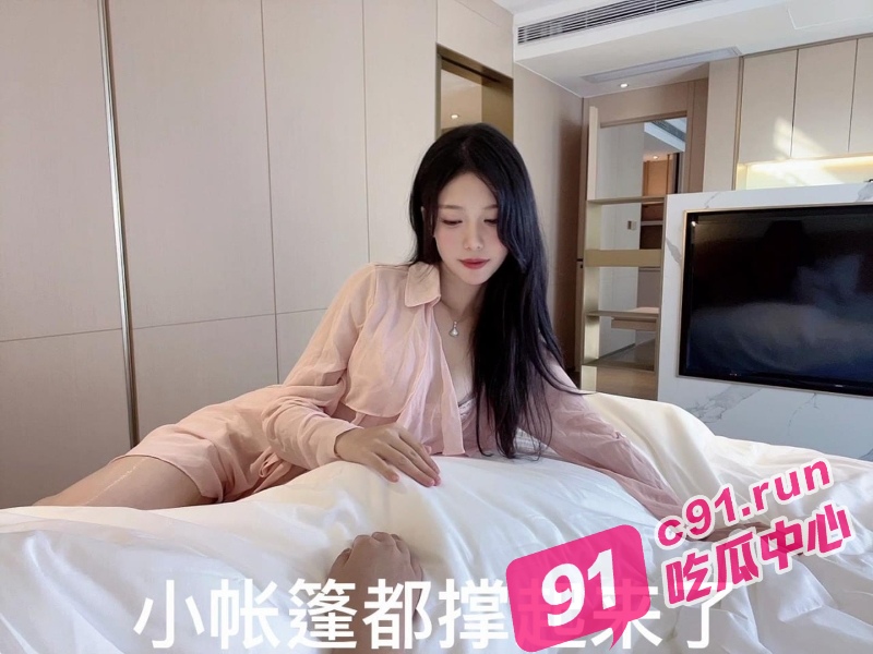 模特女友叫床服务 清晨的极致诱惑 裤子都顶穿了！
