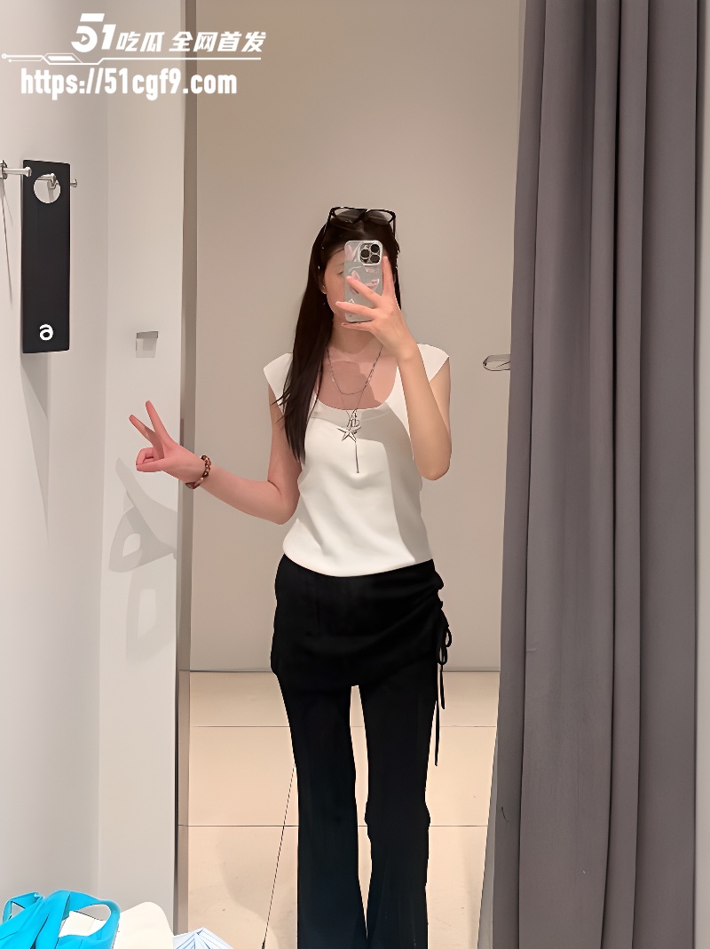 大学生宾馆约炮1 大学生宾馆约炮1