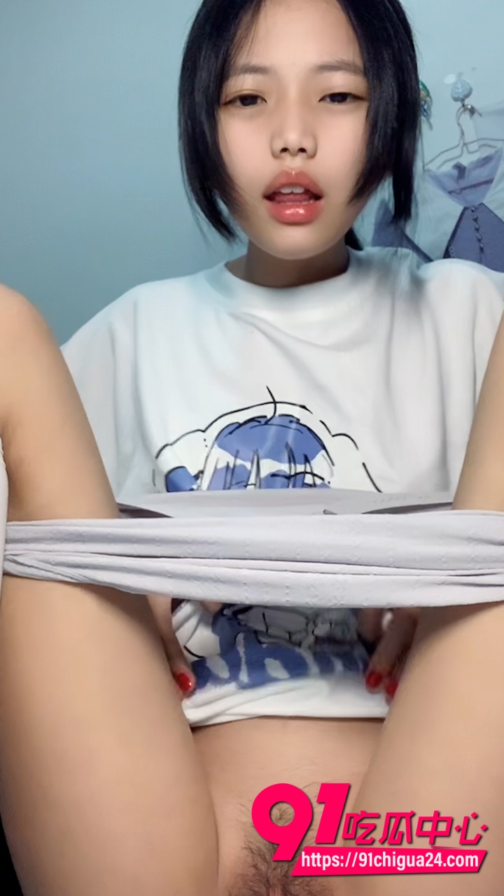 清纯小网红精神小妹1 清纯小网红精神小妹1