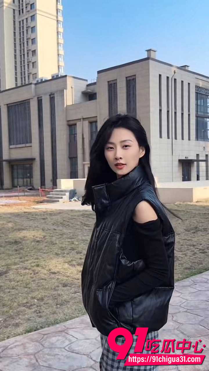 抖音车模苏一宁十万陪睡事件3