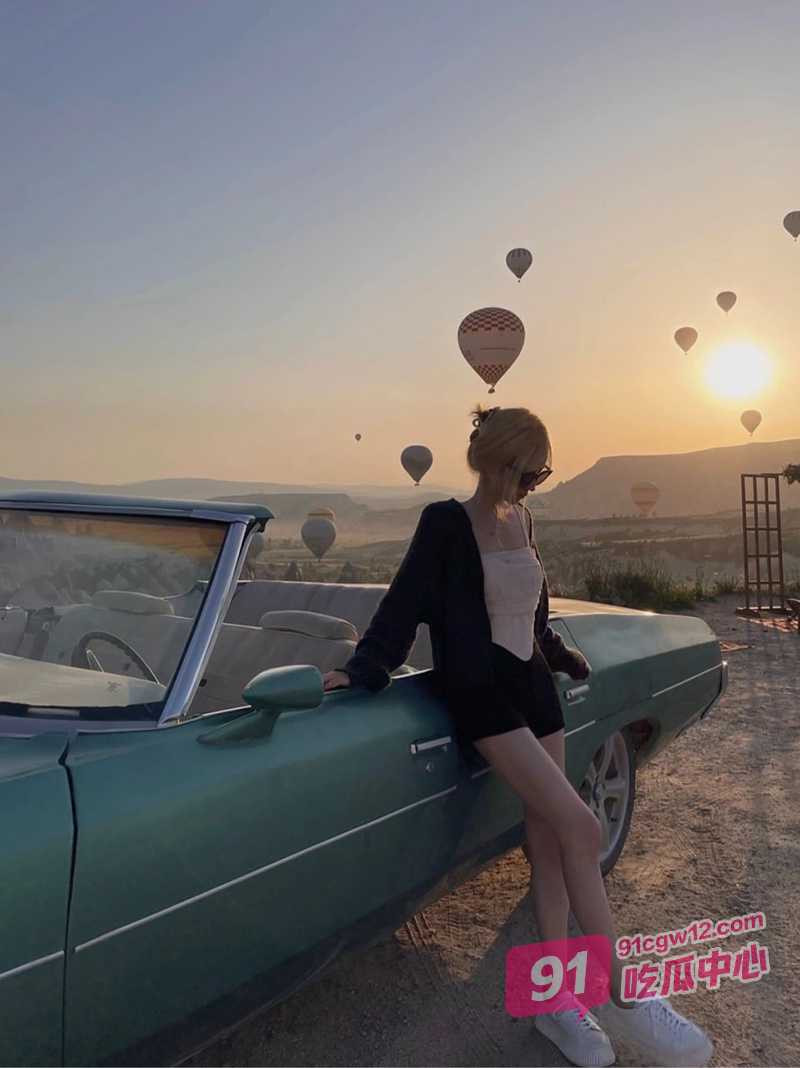 moneytalk美国色情综艺~老外综艺玩的就是花 勾搭美女双飞 “有钱可以为所欲为”
