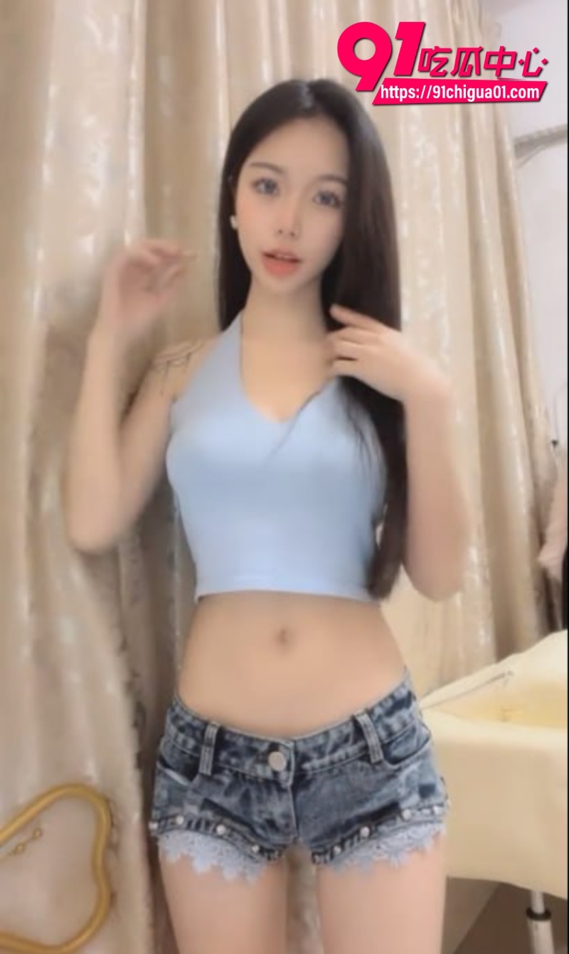 抖音60万粉极品女神绿导演6