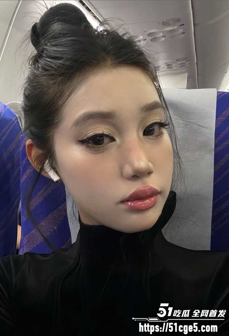 高颜值美女网红zoe性爱视频流出 1 拷贝