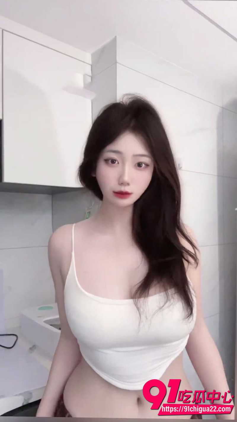抖音巨乳网红任亦菲 4