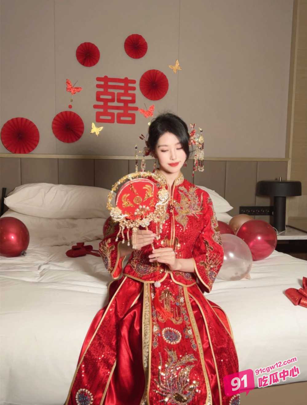 秀人网嫩模 豆瓣酱 国风婚纱写真福利视频流出 绝美新娘被伴郎团轮奸 配图