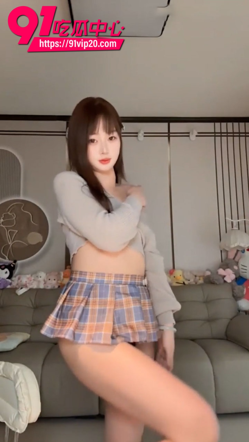 BIGO女主播小润宝宝脸穴同框自慰裸舞福利0 BIGO女主播小润宝宝脸穴同框自慰裸舞福利0
