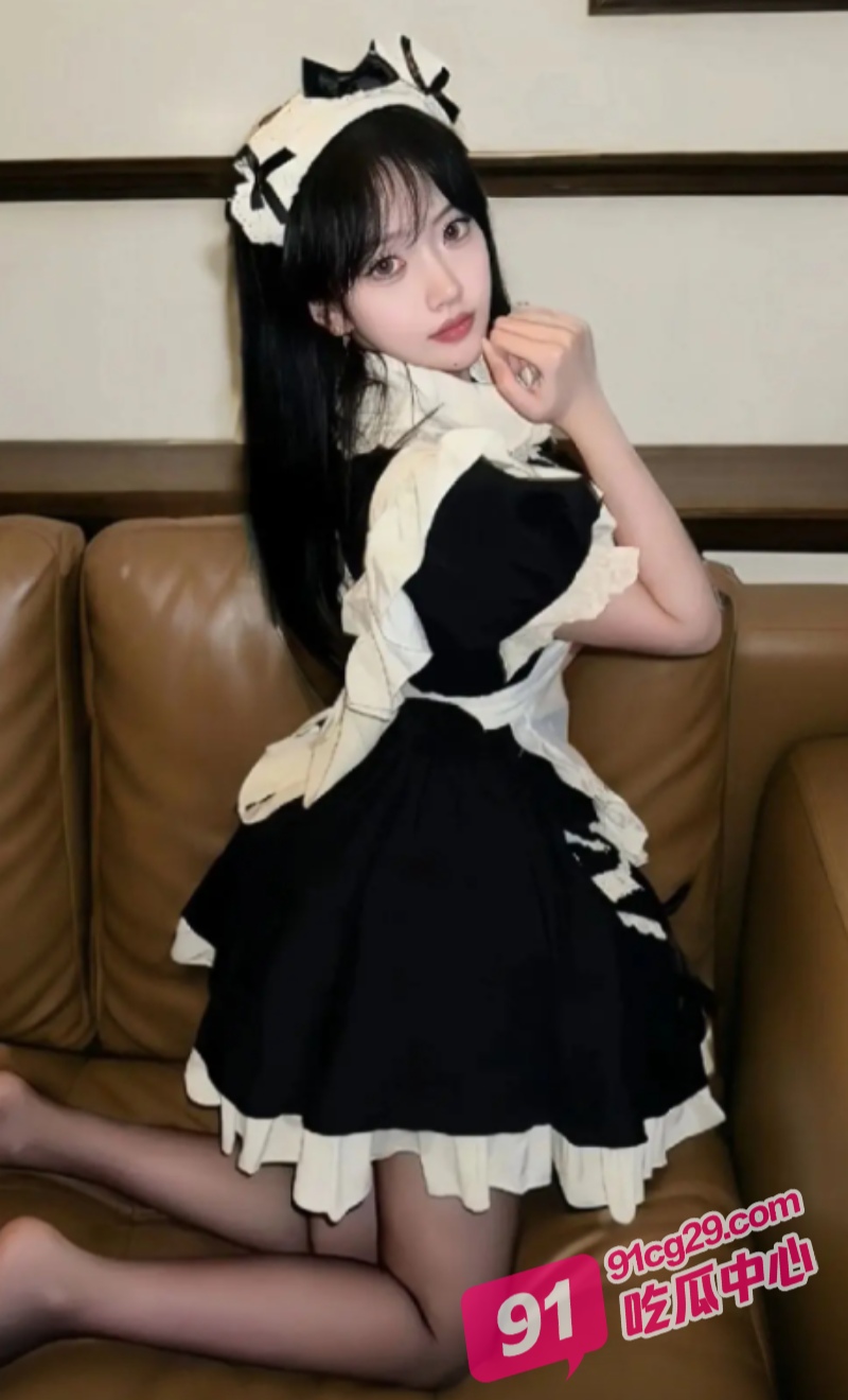两队情侣做爱大赛！ 你猜骑乘VS中出哪种姿势更容易让女人高潮？
