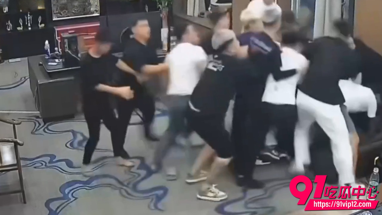 海南陈虎任打荣少事件 9