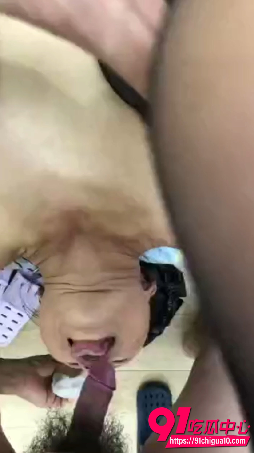 寂寞寡妇和年轻小伙性爱12 寂寞寡妇和年轻小伙性爱12