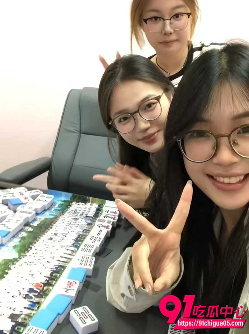 7广州美术学院艺术生王语汐 6